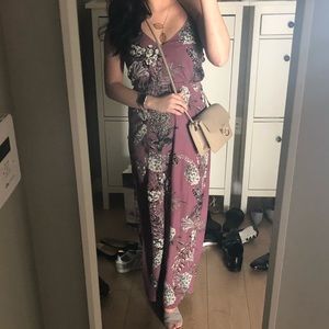 V Neck Flower Dress (XS)